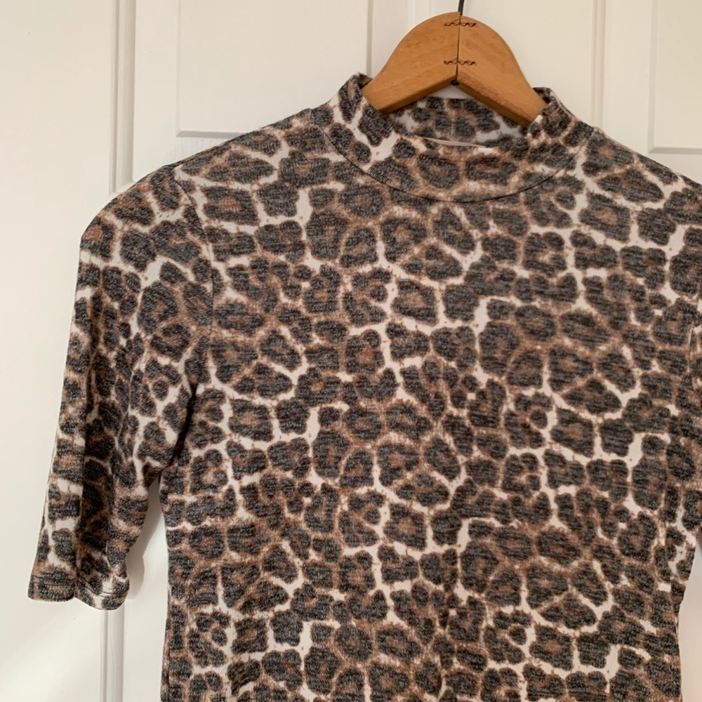Philosophy Leopard Animal Print Mock Neck Shirt XS - Picture 2 of 7
